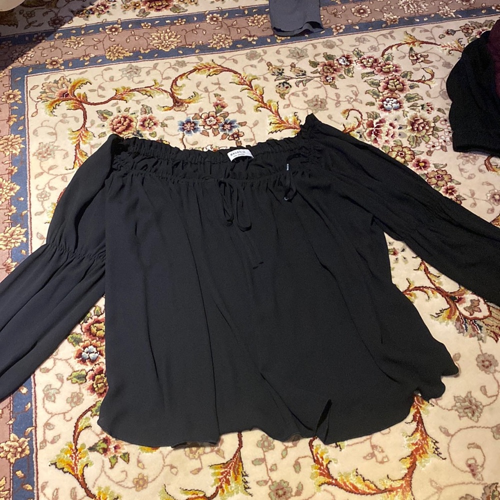 women’s blouse